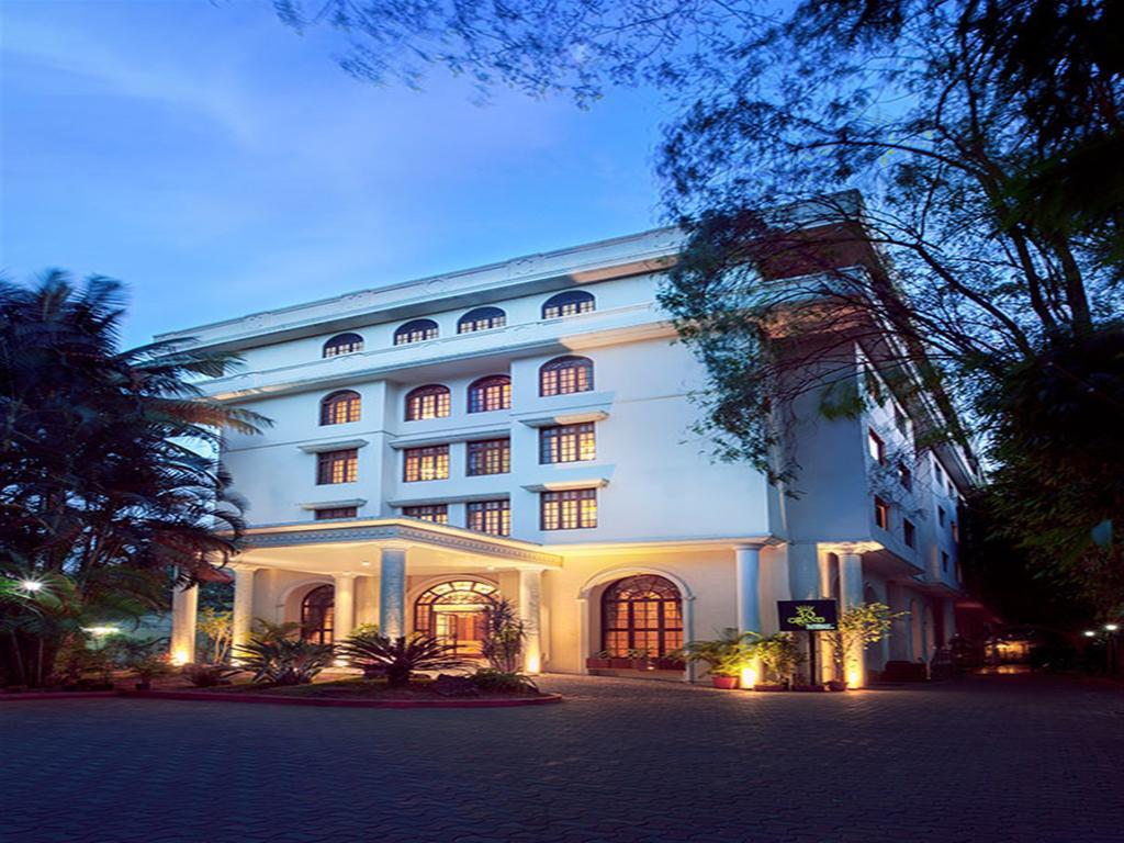 Hotel The The Grand Magrath Bangalore Bagian luar foto